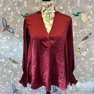 NWT Vine & Love Burgundy - Wine Long Sleeved V-Neck Women's Top blouse women M